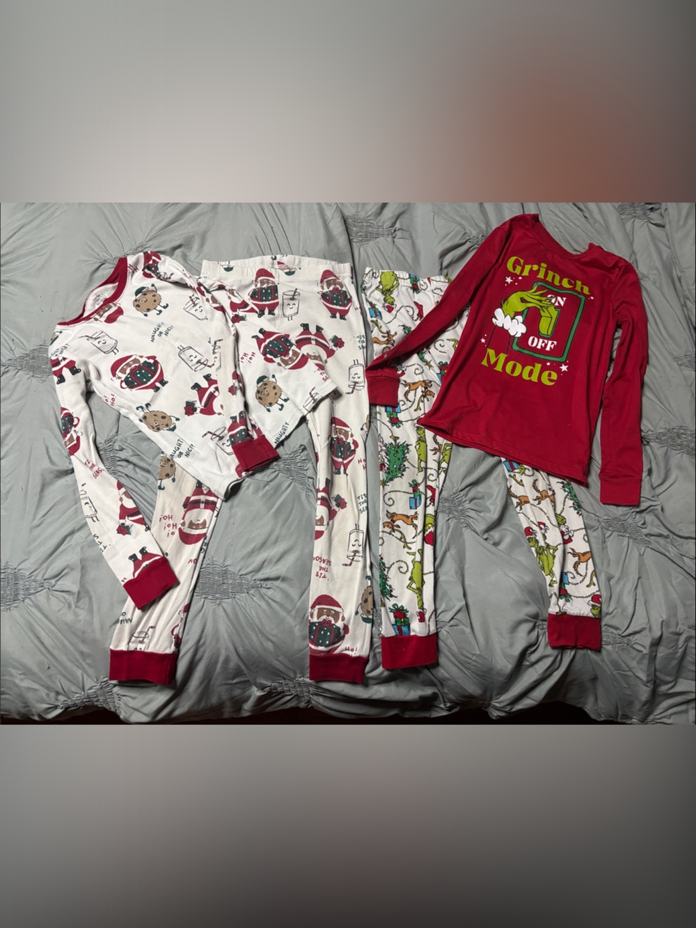 Carter's Red & White Kids Holiday Pajama Set - Grinch & Santa Prints